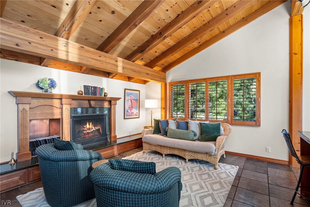 545 Alpine View