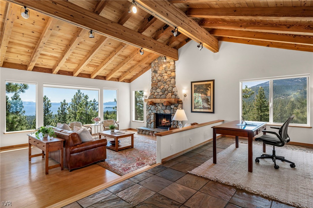545 Alpine View