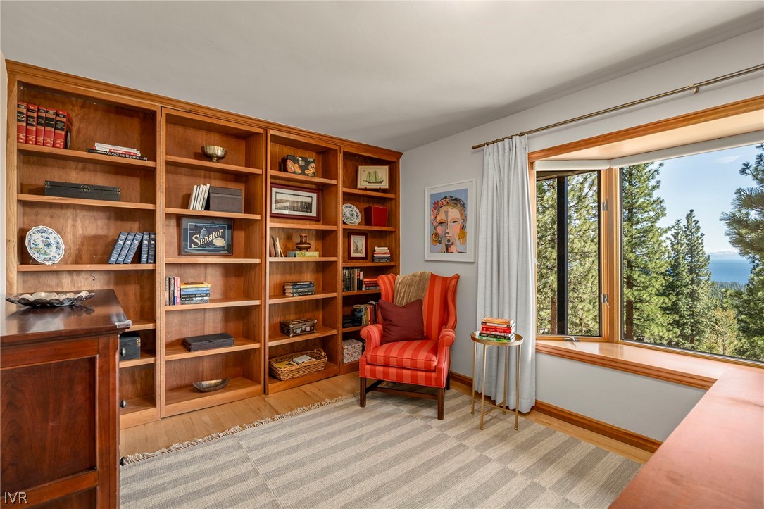 545 Alpine View