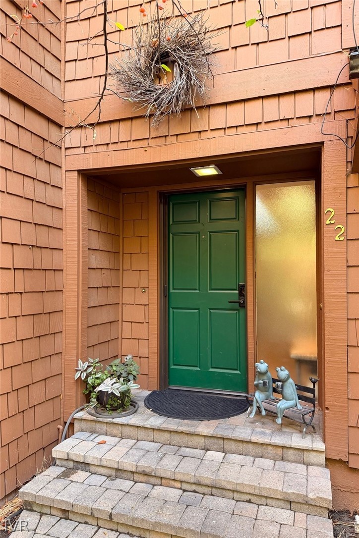 875 Southwood Boulevard 22