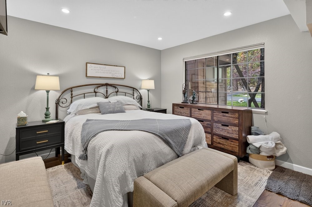 875 Southwood Boulevard 22