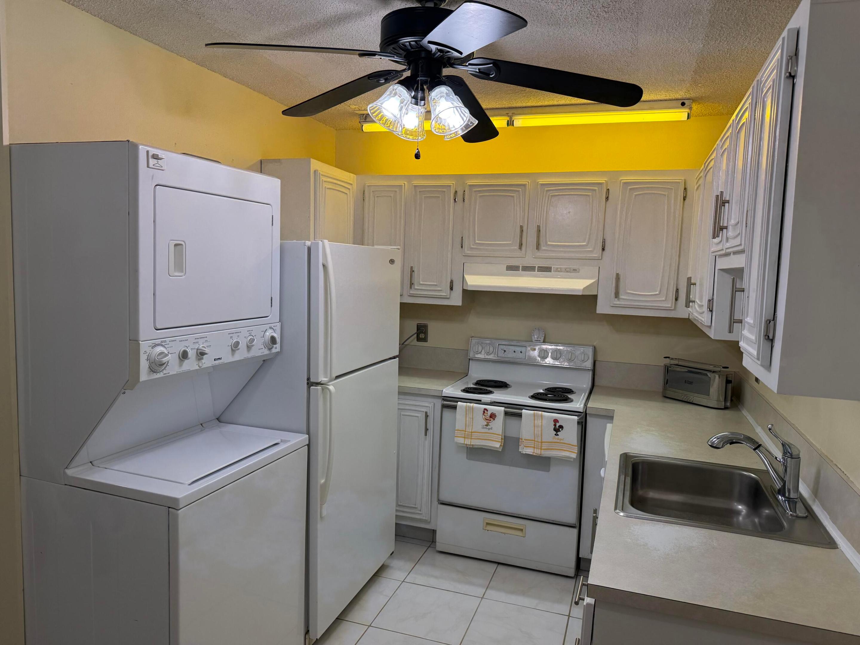 8540 Chevy Chase Drive 8540