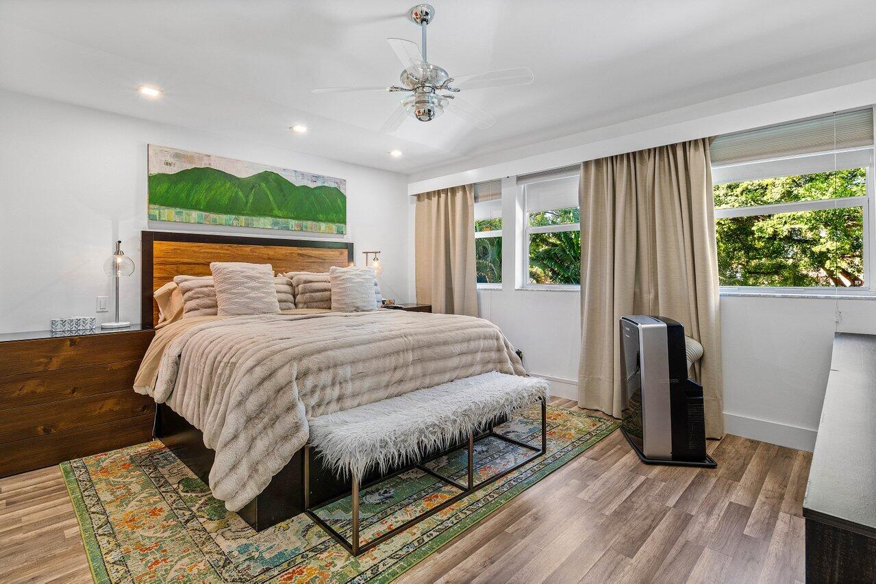 2093 NW 52nd Street 2093