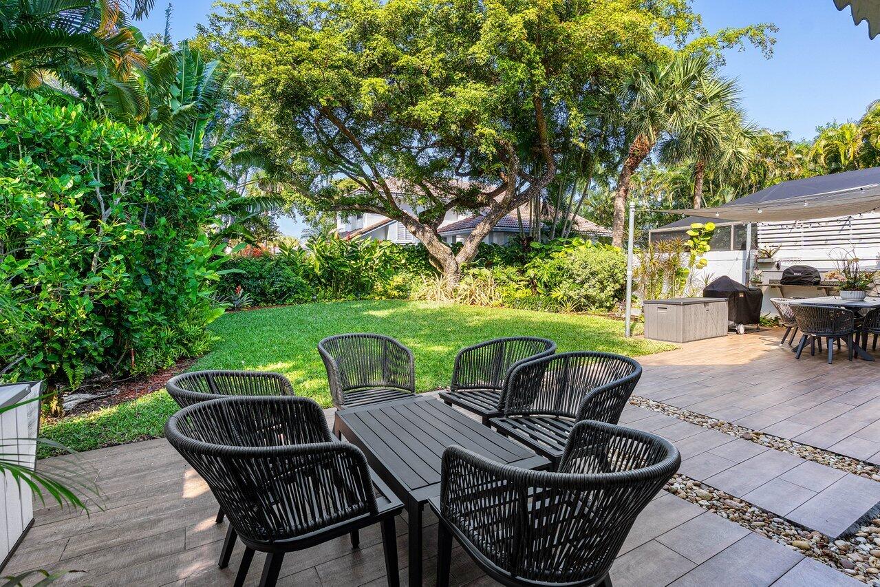 2093 NW 52nd Street 2093