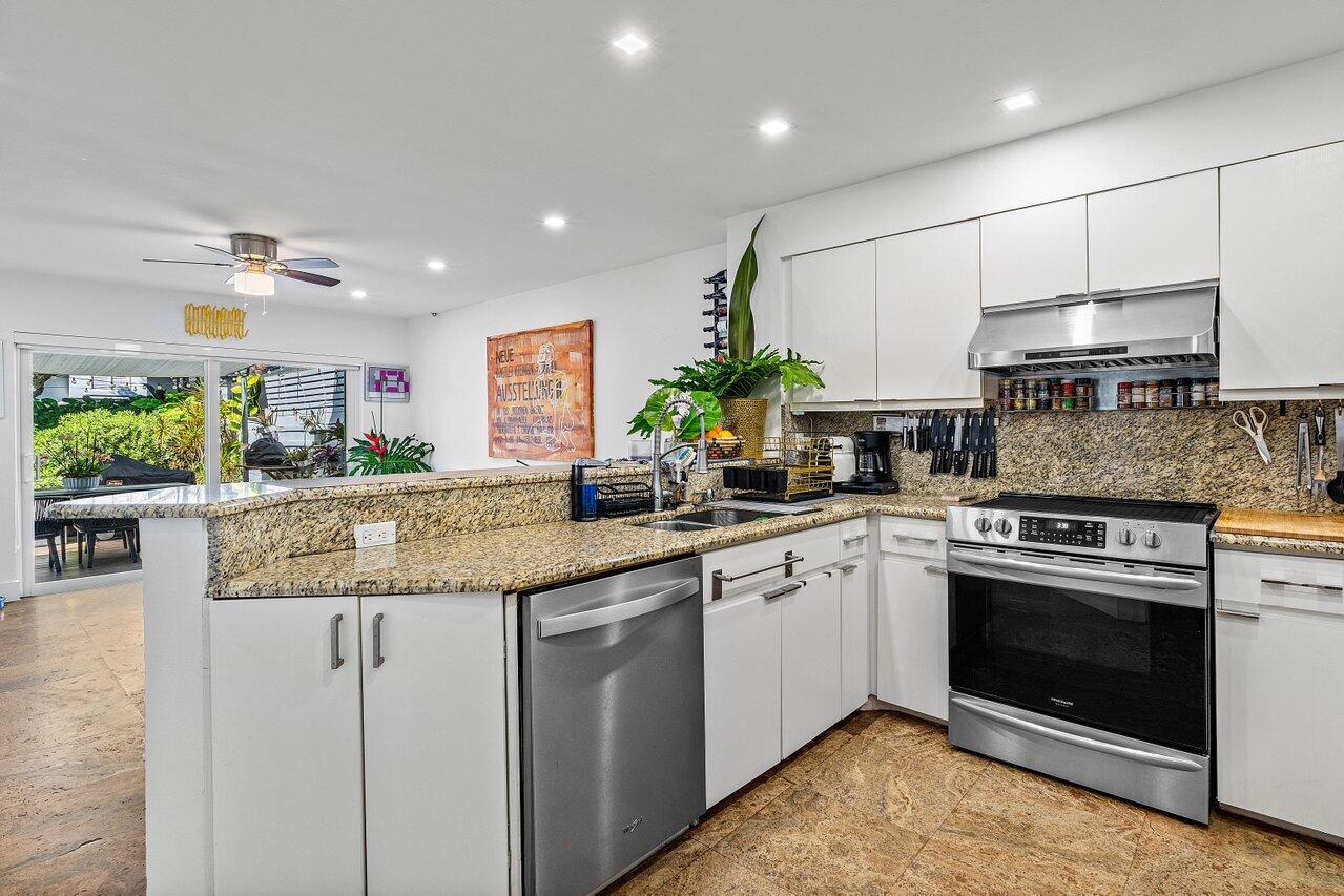 2093 NW 52nd Street 2093