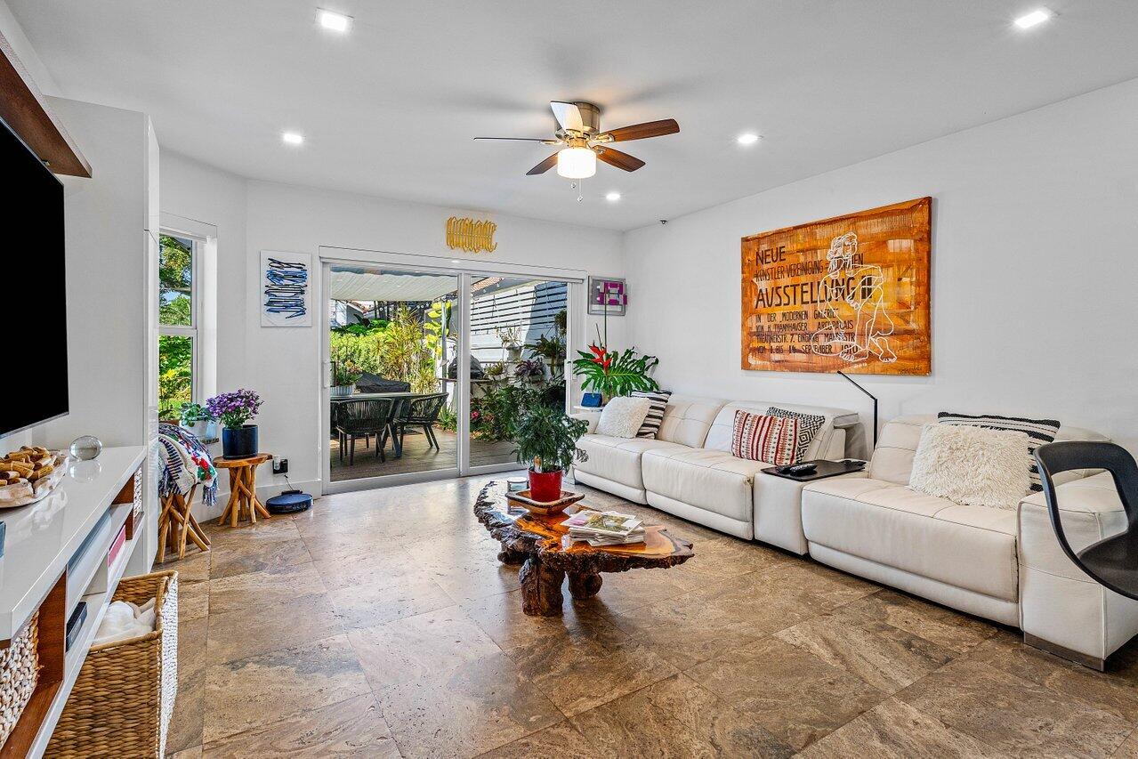 2093 NW 52nd Street 2093