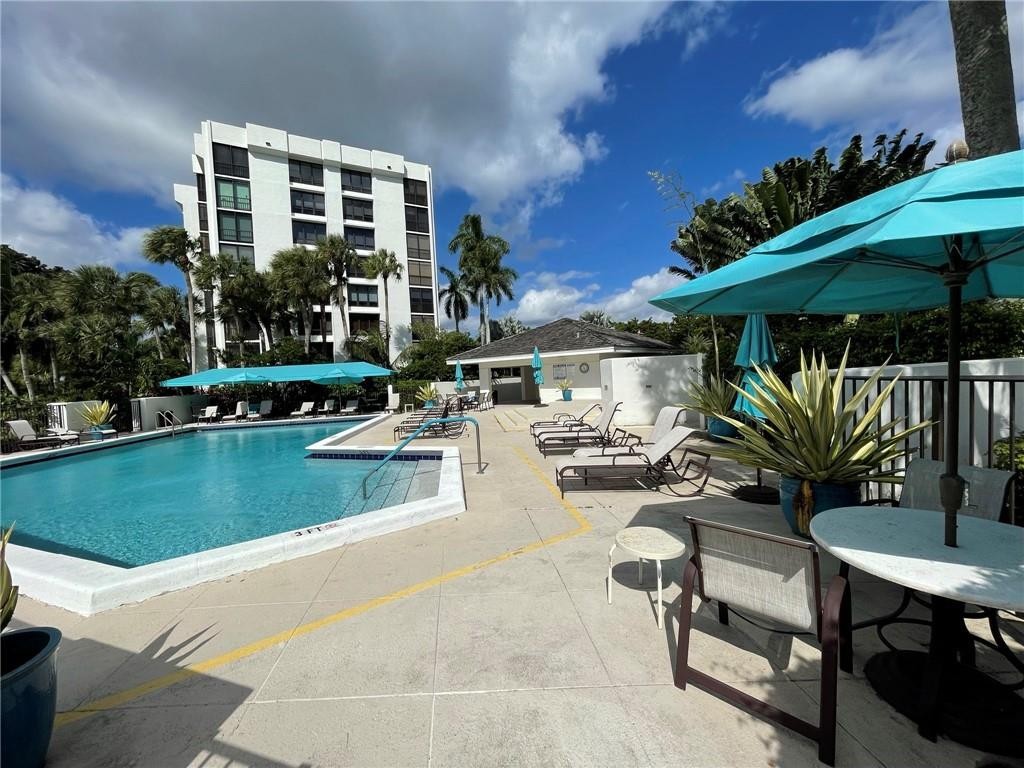 6875 Willow Wood Dr 2033