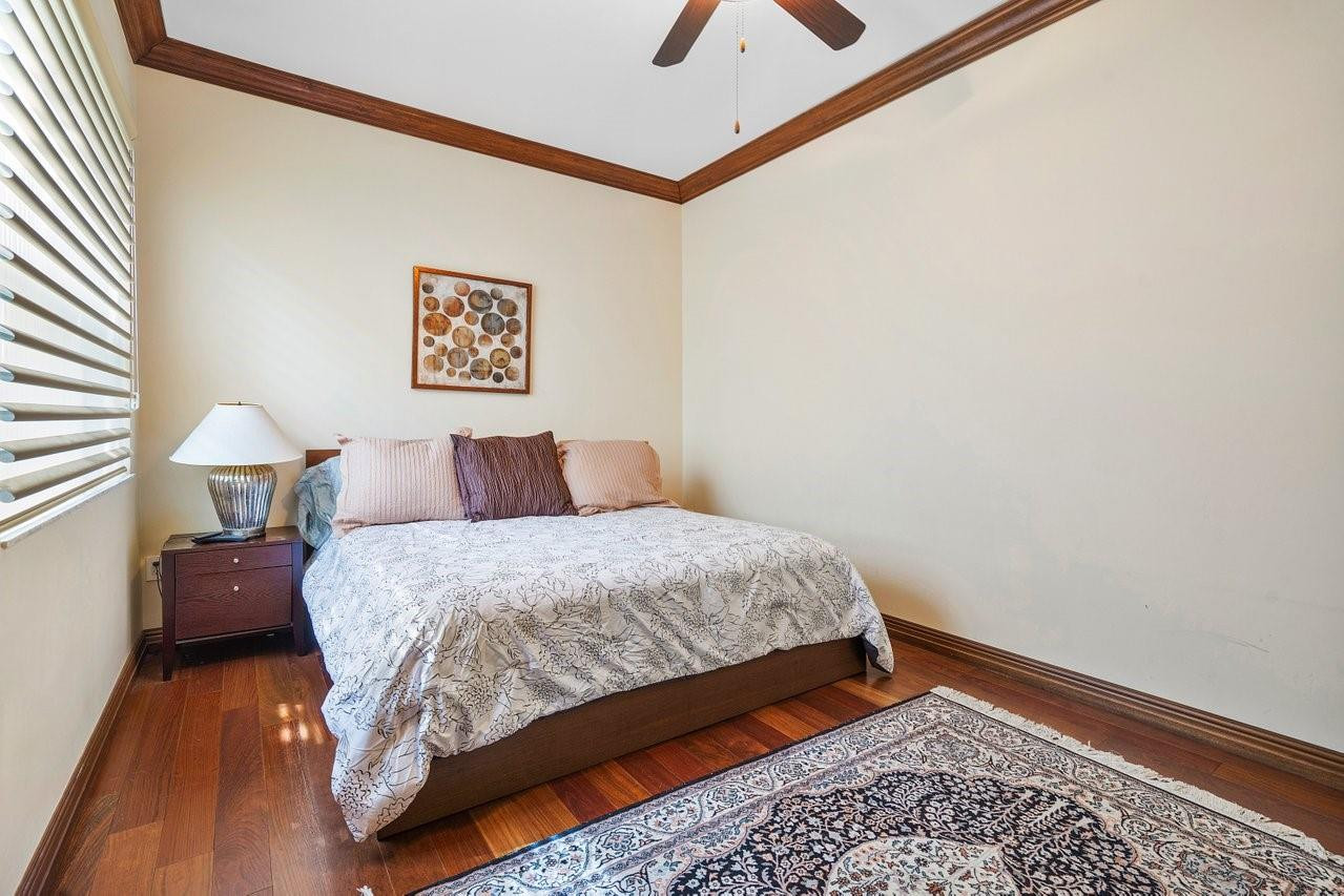 2554 Coco Plum Blvd 601