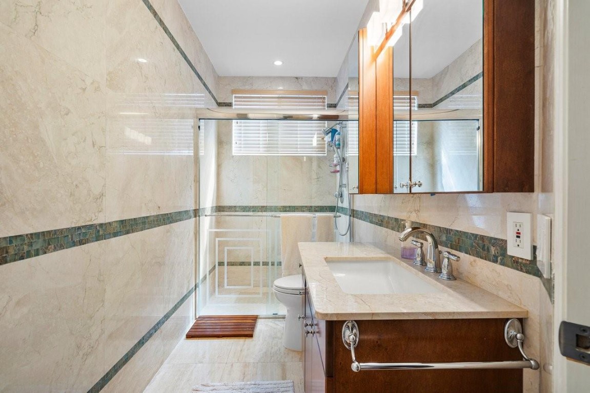 2554 Coco Plum Blvd 601