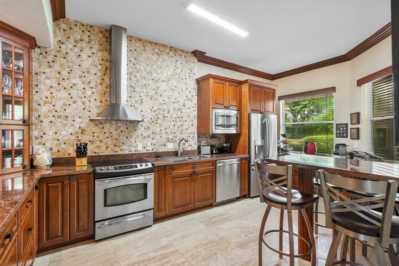 2554 Coco Plum Blvd 601