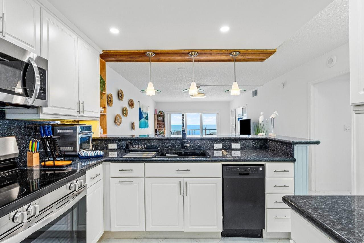 1500 S Ocean Blvd 1403