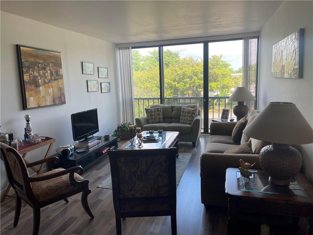 6875 Willow Wood Dr 2033