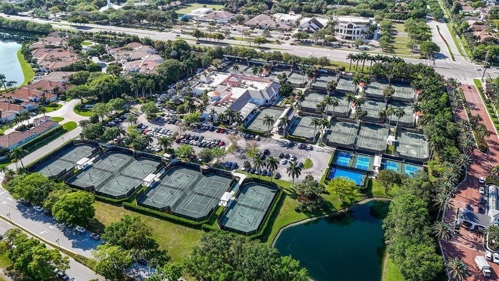 2058 NW 52nd St