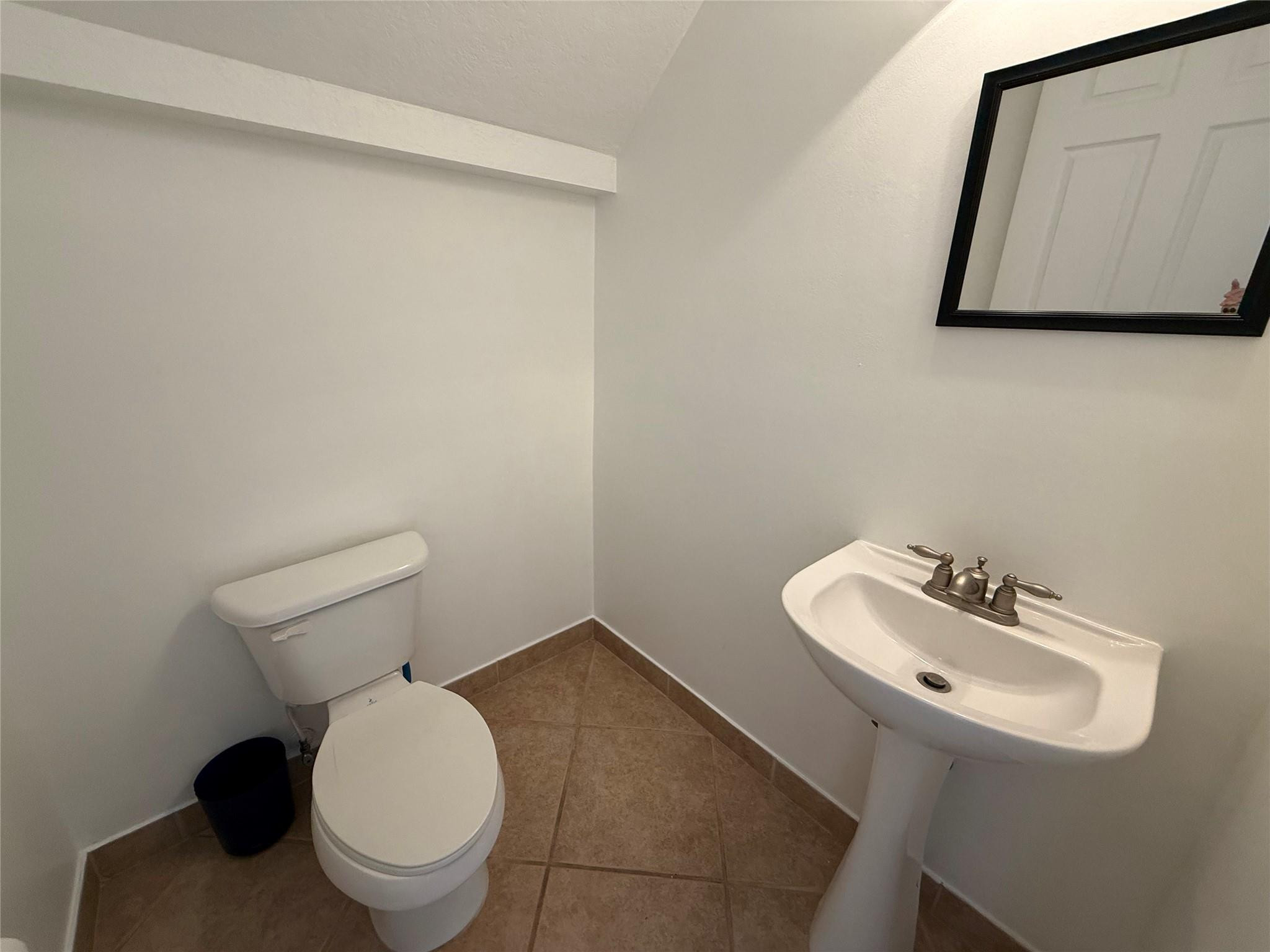 177 Lake Monterey Cir