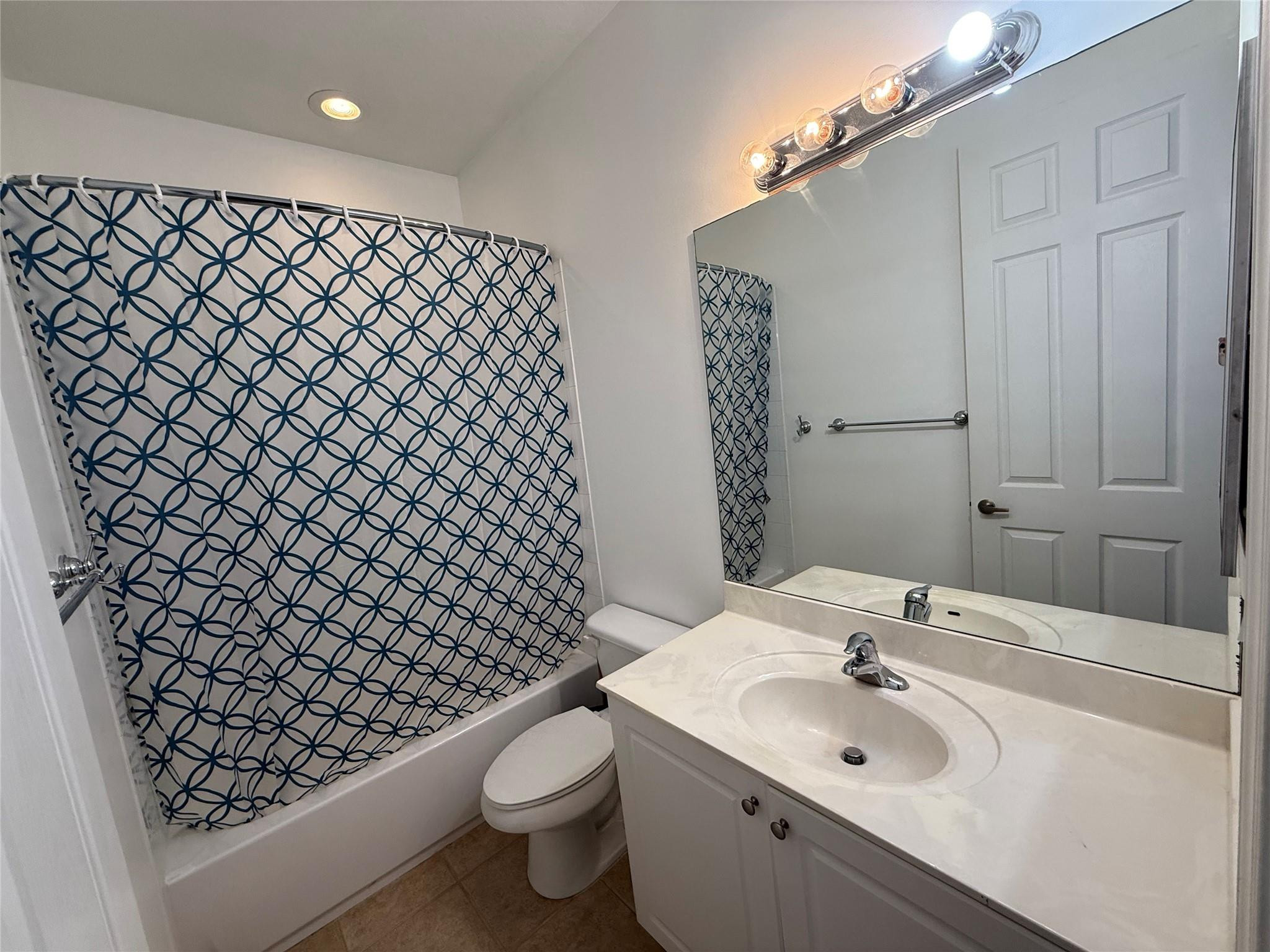 177 Lake Monterey Cir