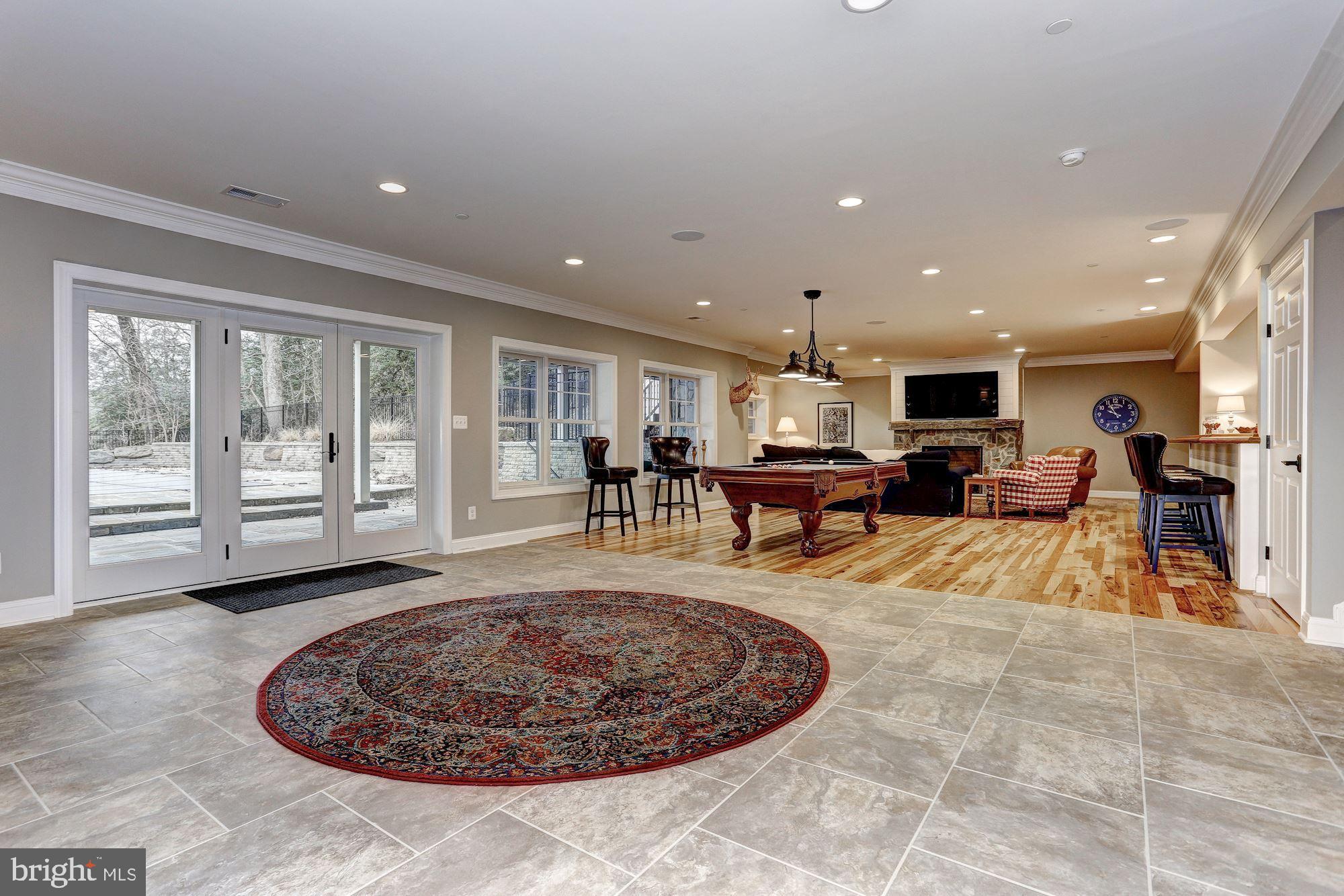 383 Forest Beach Rd