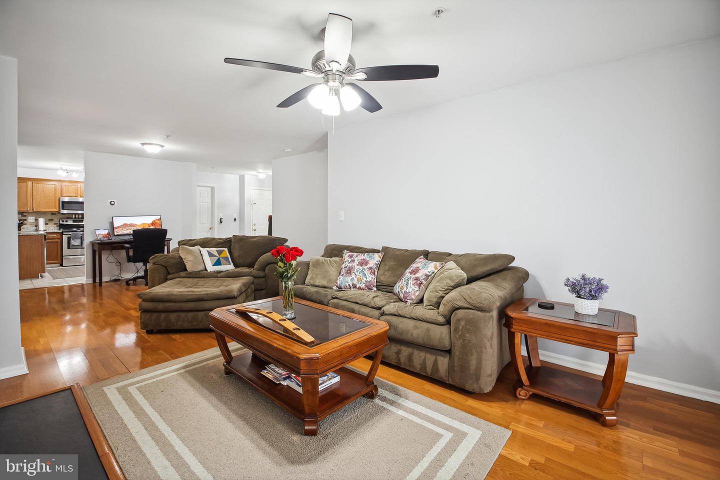 2022 Gov Thomas Bladen Way #102