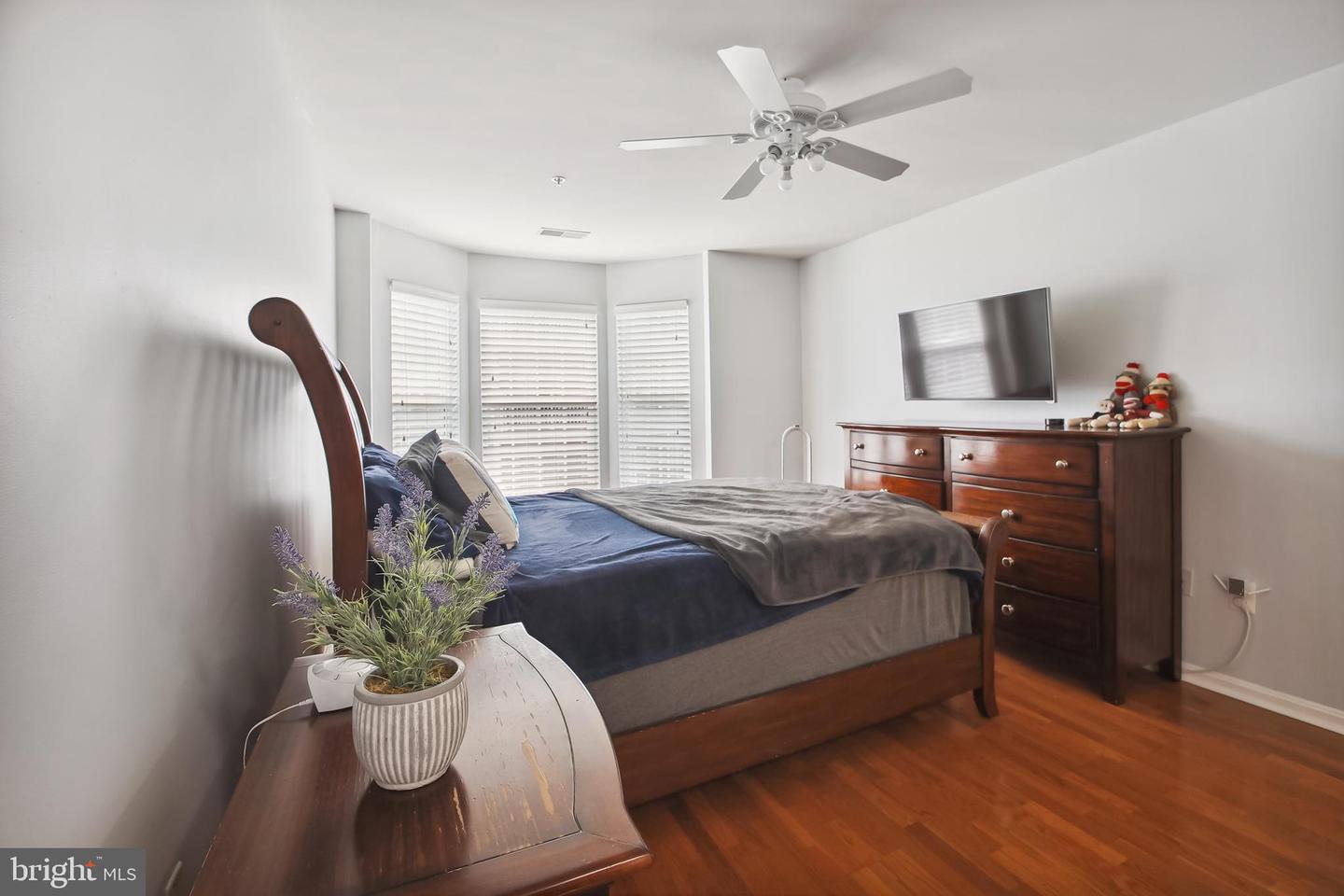 2022 Gov Thomas Bladen Way #102