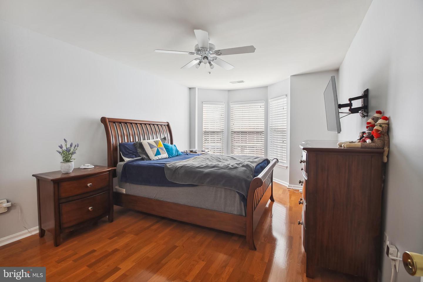 2022 Gov Thomas Bladen Way #102