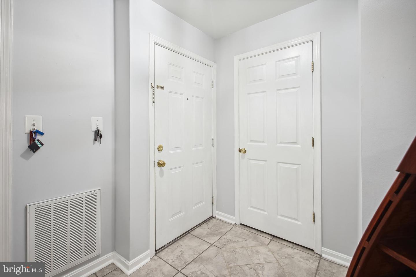 2022 Gov Thomas Bladen Way #102