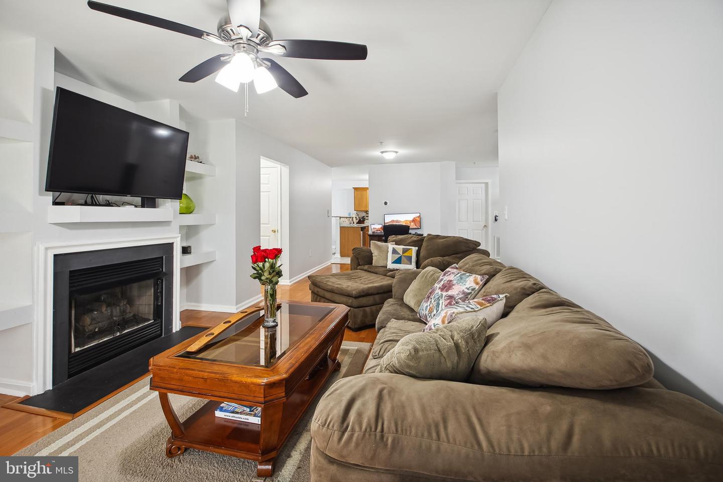 2022 Gov Thomas Bladen Way #102