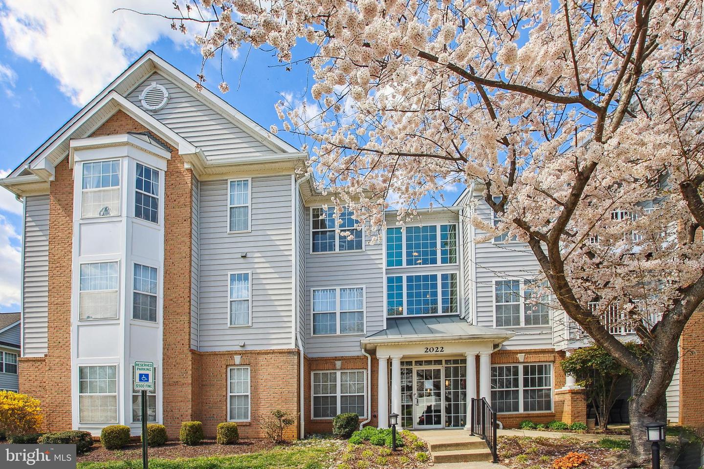 2022 Gov Thomas Bladen Way #102