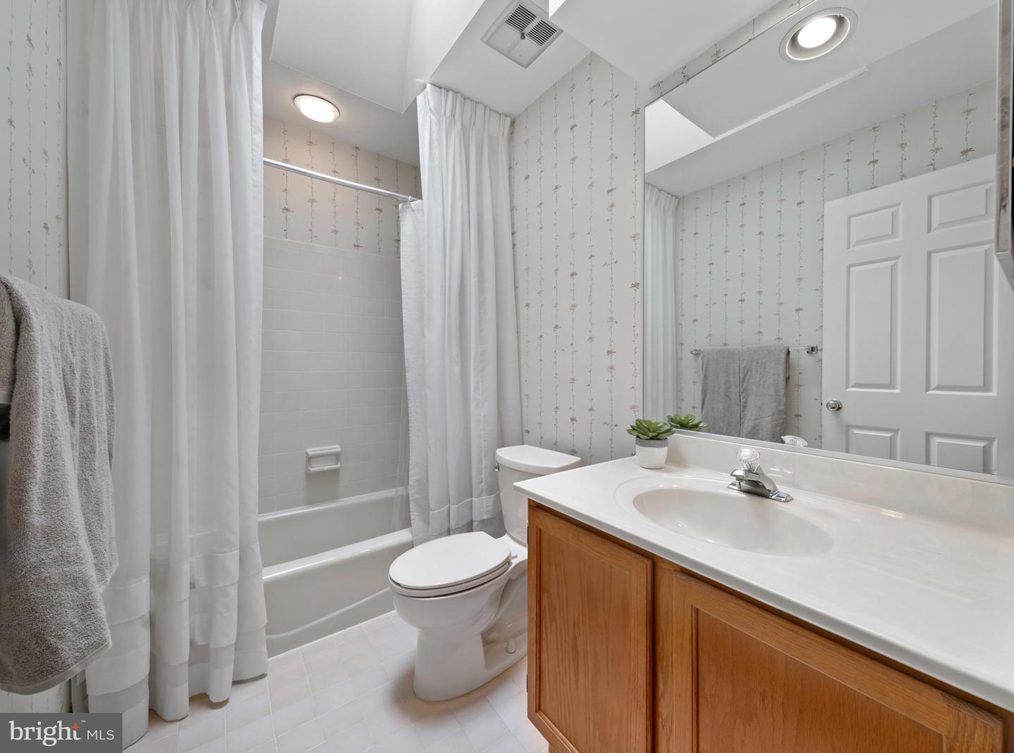 2804 Autumn Chase Run