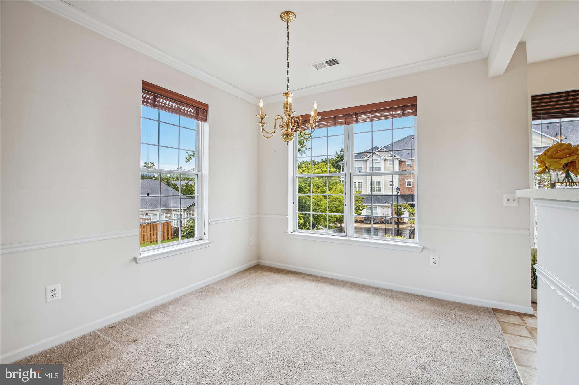 411 Hamlet Club Dr #207