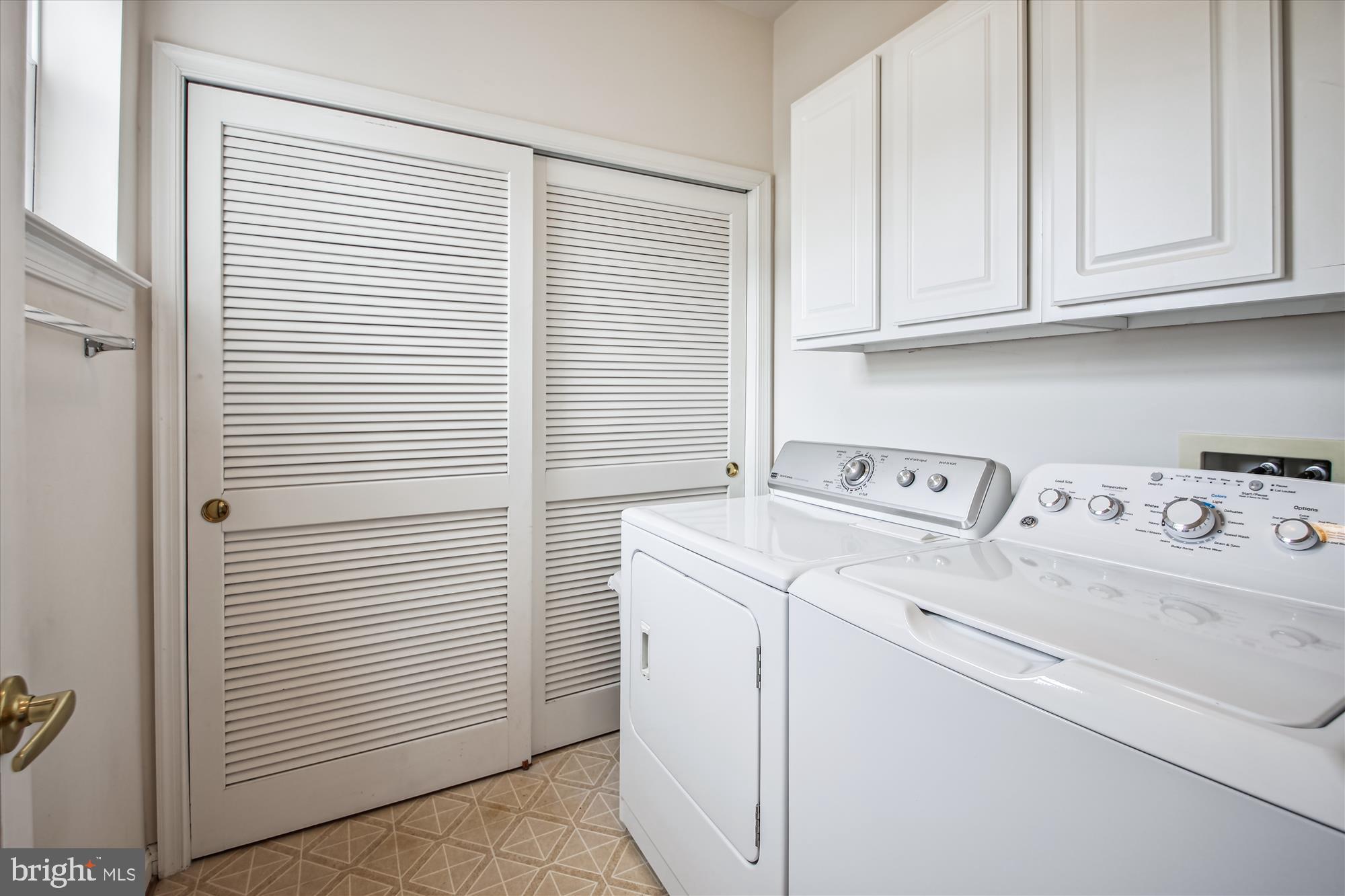 411 Hamlet Club Dr #207