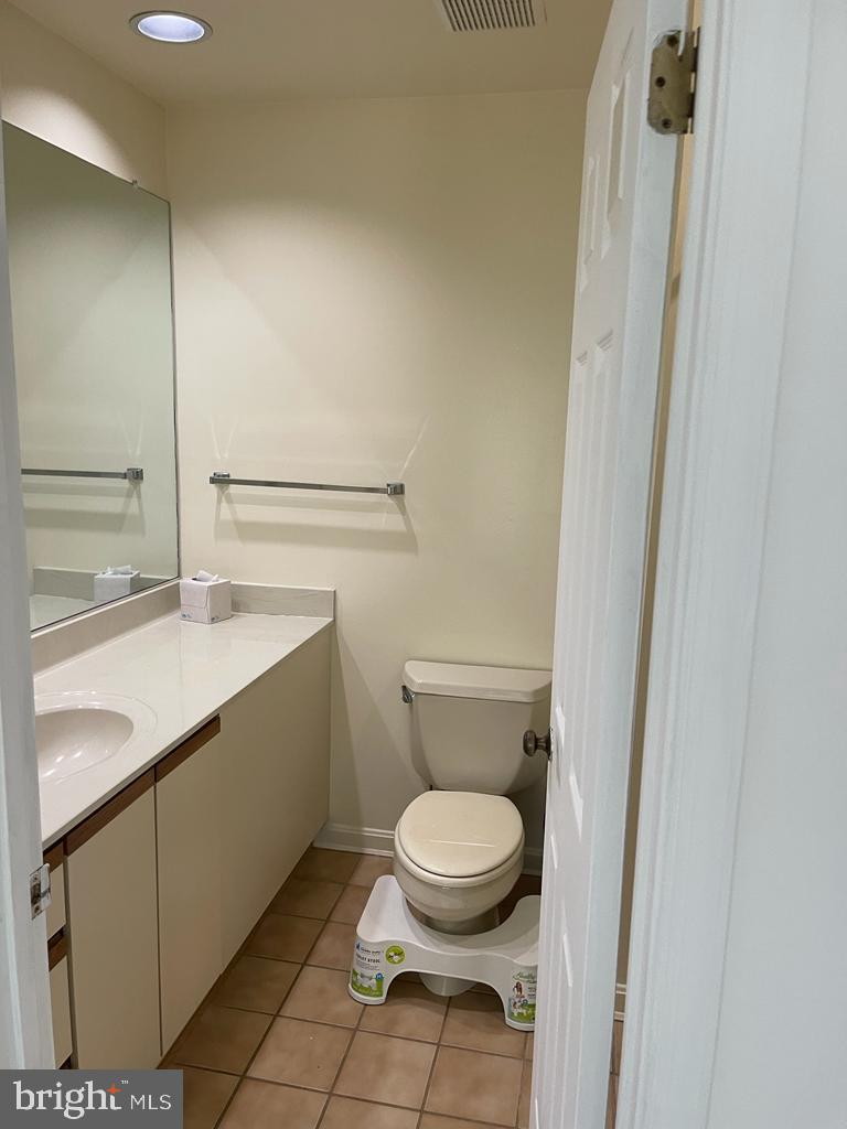 2901 Winters Chase Way