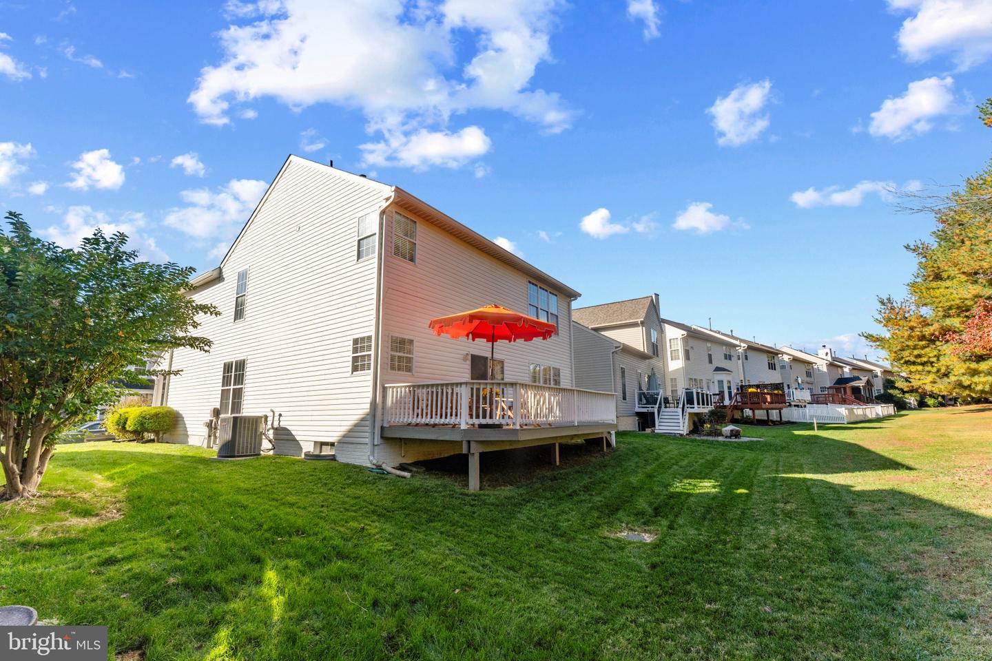 2412 Hightee Ct
