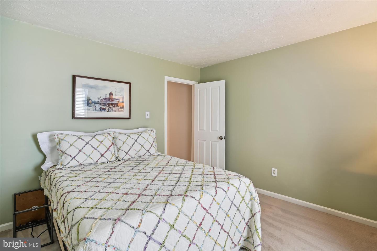 2412 Hightee Ct