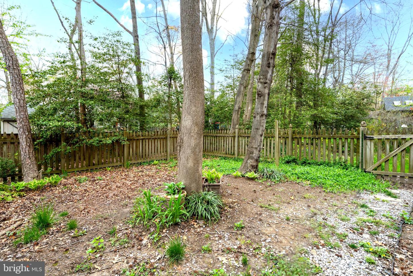 196 Berrywood Dr