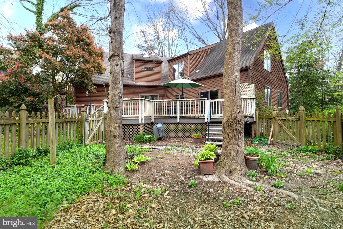 196 Berrywood Dr