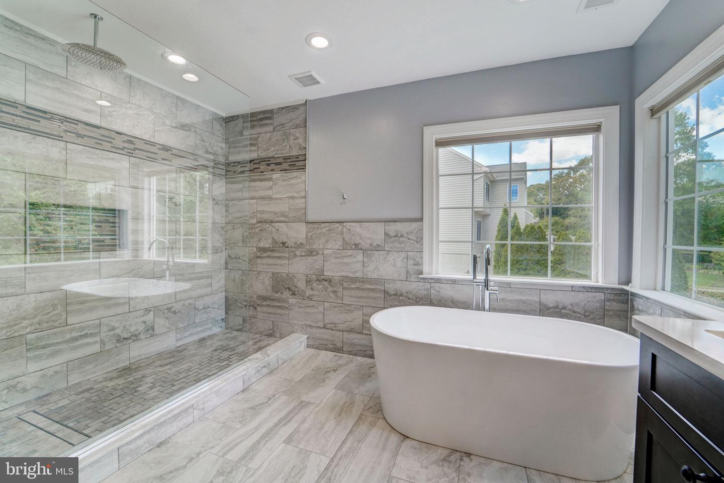 8422 Mortonhall Ct