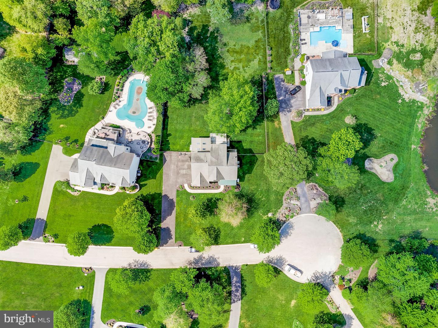 8422 Mortonhall Ct