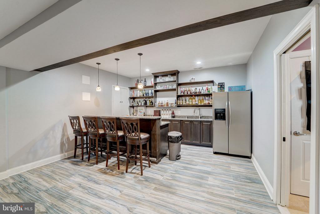 8422 Mortonhall Ct
