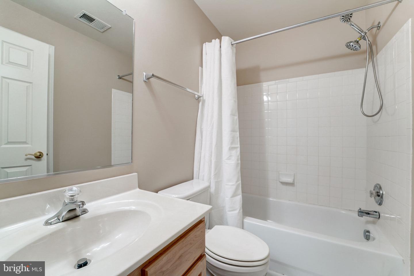 8422 Mortonhall Ct