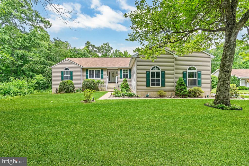 900 Harwood Rd