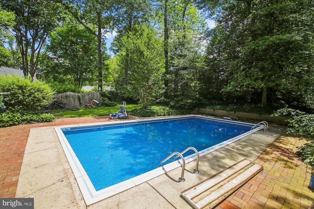 491 Old Orchard Cir