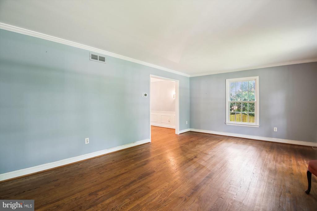 491 Old Orchard Cir