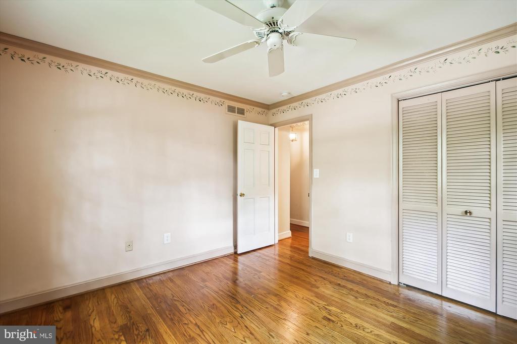 491 Old Orchard Cir