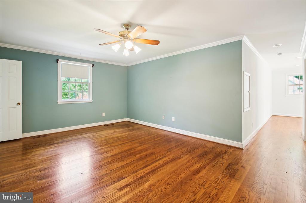 491 Old Orchard Cir