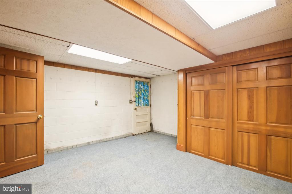 491 Old Orchard Cir