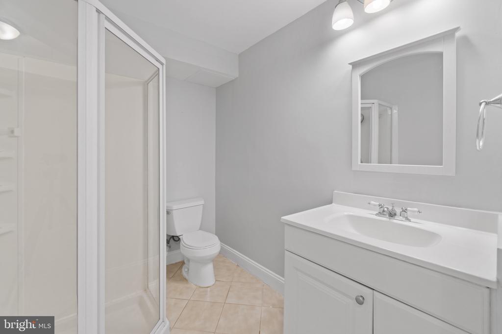 1211 Martha Greenleaf Dr