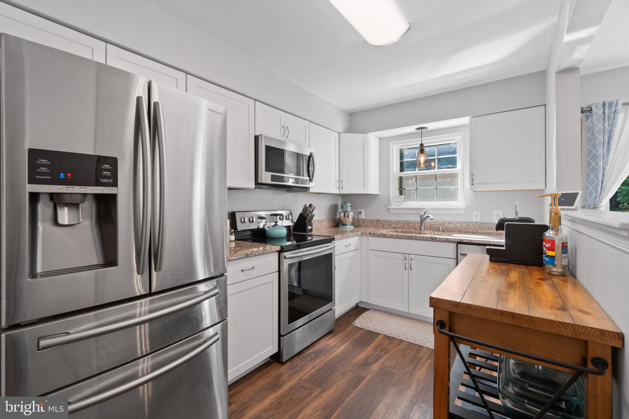 1211 Martha Greenleaf Dr