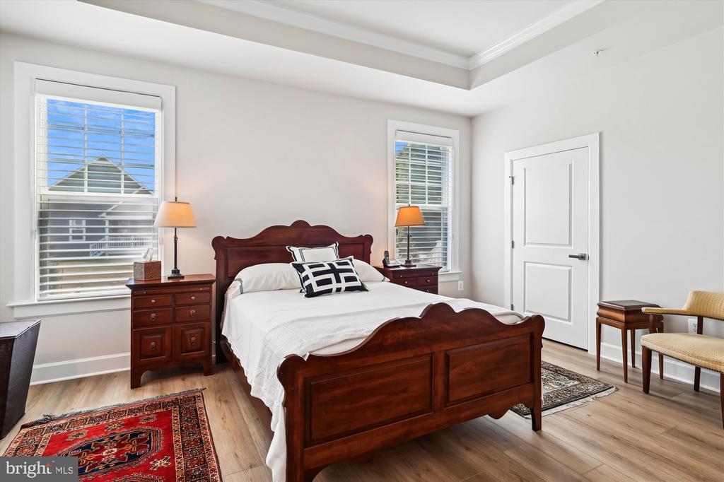 1203 Oleander Way