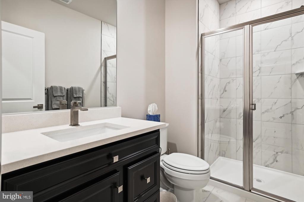 1203 Oleander Way