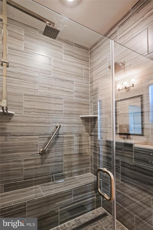 1203 Oleander Way