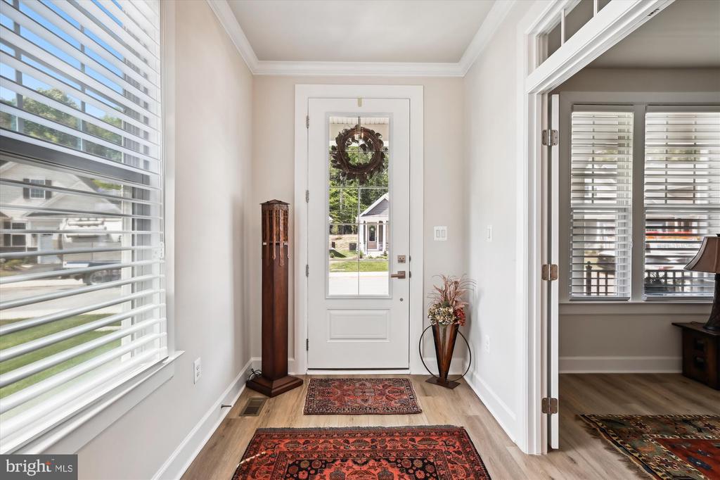 1203 Oleander Way